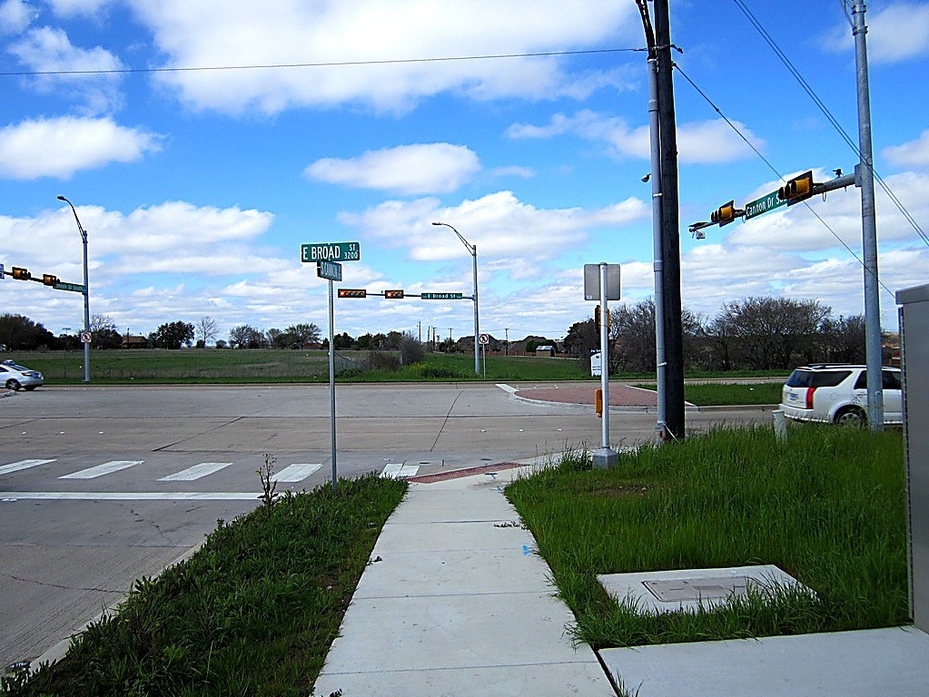 East Broad St at Cannon